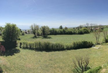 Villa individuelle 5 pièces avec belle vue lac et grand jardin