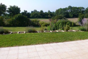 Villa individuelle 5 pièces avec belle vue lac et grand jardin