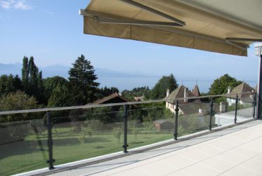 ATTIQUE VUE LAC DE STANDING A LUTRY