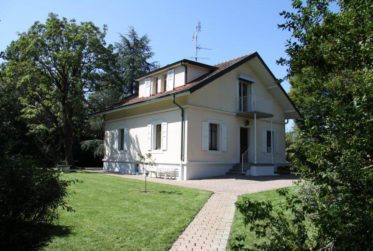 CHARMANTE VILLA A VESSY PINCHAT