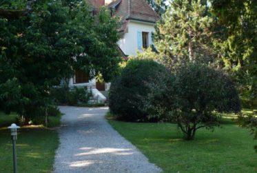 Très belle propriété de charme à Versoix