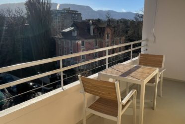 4 1/2 PIECES CONTEMPORAIN AU COEUR DE FLORISSANT