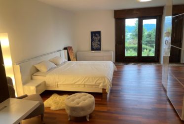 Magnifique villa individuelle meublée avec splendide vue sur le lac à Féchy