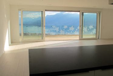 Appartement de 4.5 pièces avec vue plongeante sur le lac et les Alpes
