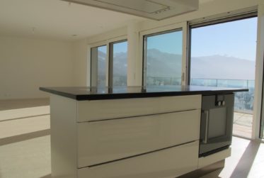 Très beau 4.5 pièces contemporain idéalement situé dans le Lavaux