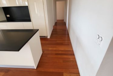 SPLENDIDE APPARTEMENT EN REZ DE JARDIN AVEC VUE LAC ET MONTAGNES A LUTRY