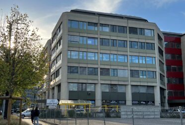 GRAND DEPÔT EN SOUS-SOL A LOUER AU QUARTIER DE L'ETOILE