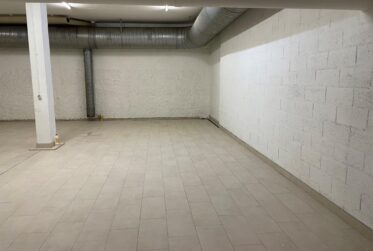 GRAND DEPÔT EN SOUS-SOL A LOUER AU QUARTIER DE L'ETOILE