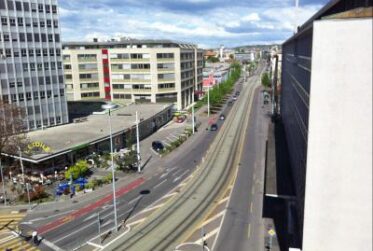 GRAND DEPÔT EN SOUS-SOL A LOUER AU QUARTIER DE L'ETOILE